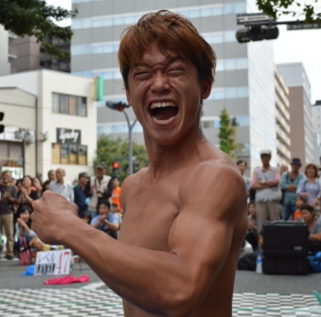 Toshi-Rock(しょぎょーむじょーブラザーズ)のwikiプロフィールや経歴、身長や体重、彼女や結婚、本名も気になる!【世界仰天】
