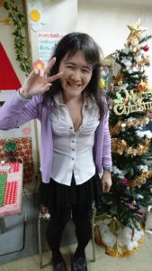 マジカルエミちゃんとは何者なのか!?wikiや年齢、本名は?障害あり!?【アウトデラックス】