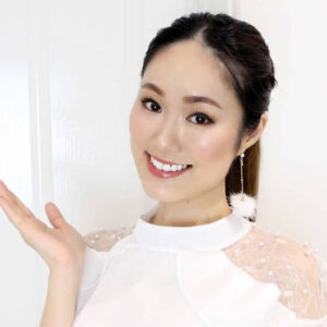 chiaki(客室乗務員ユーチューバー)の動画内容(化粧品、海外旅行)とは?イギリス人の彼氏についても!