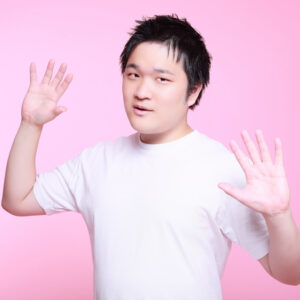 トミック(TOMIKKU NET)の猫が可愛い!年齢や本名、年収や彼女、魚のさばき方はどこで?