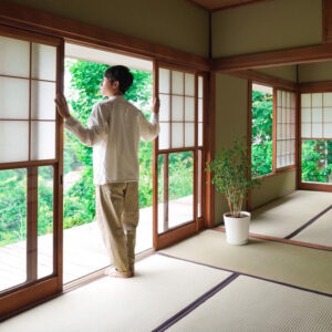 OKUDAIRA BASE（奥平 眞司）の暮らしの日常は？お部屋紹介からアウトドアまできれいな動画が満載！