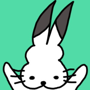 ドコムスの本名や素顔は公表されていませんでした。カプコンが「すべてご本人による描き下ろし」と明記、幻冬舎のカードゲームも企画しています