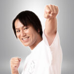 狩野英孝のプロフィール！YouTube公式チャンネル「EIKO!GO!!」登録者は300万人目前、テレビ・ラジオ・企業CMにも現役で出演し続ける「二刀流」の全貌をまとめました