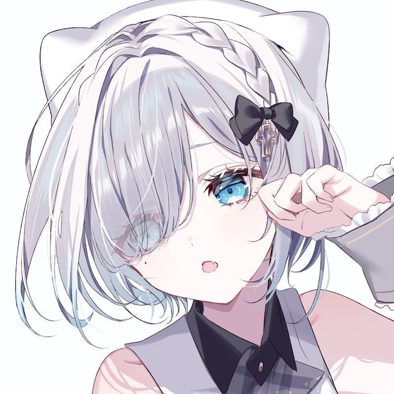 花芽すみれは「天才(?)兼ポンコツ担当」。花芽姉妹の姉が歌った『人マニア』と、音楽ゲームに入った「惑星ループ」