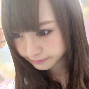 整形アイドル轟ちゃんのプロフィール!生年月日や身長は?著書『可愛い戦争から離脱します』やコスメ「hyalme」までまとめました