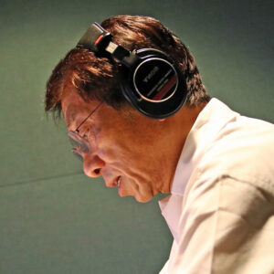 『情熱大陸』の声が毎週、芥川や太宰を読む――ナレーター窪田等のYouTube「窪田等の世界」
