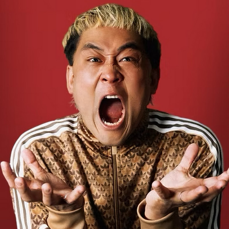 ゆで卵1個の差で負けた翌年に優勝した。フードファイターMAX鈴木と、コニーアイランドのホットドッグ早食い