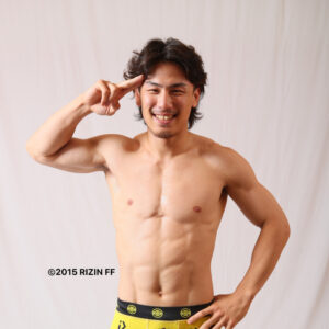 榊原CEOの「負けたらRIZIN出禁」に判定勝ちで応えた矢地祐介、YouTubeではRIZIN考察と“ベア登山”
